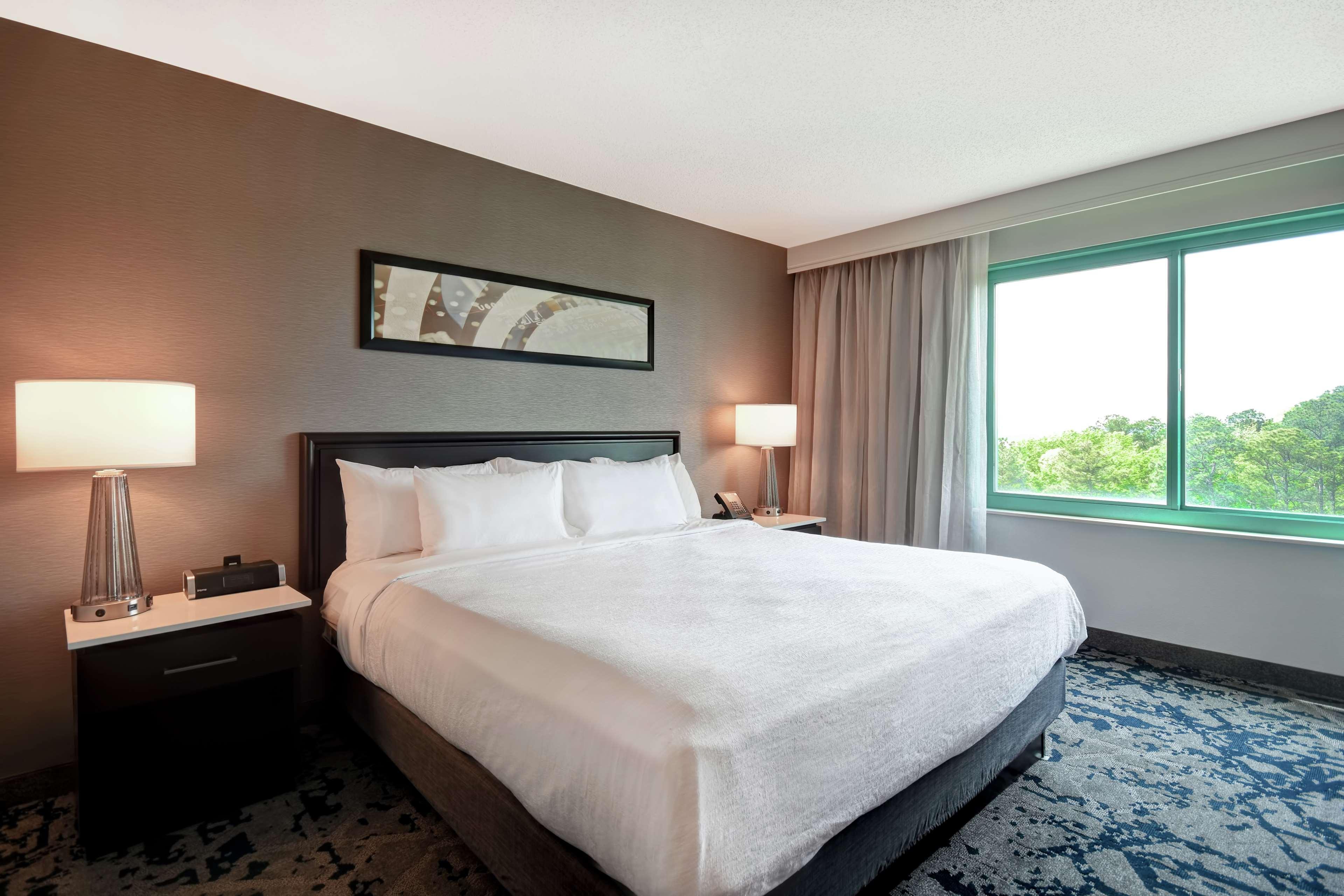 Embassy Suites By Hilton Raleigh Durham Research Triangle Cary Ngoại thất bức ảnh