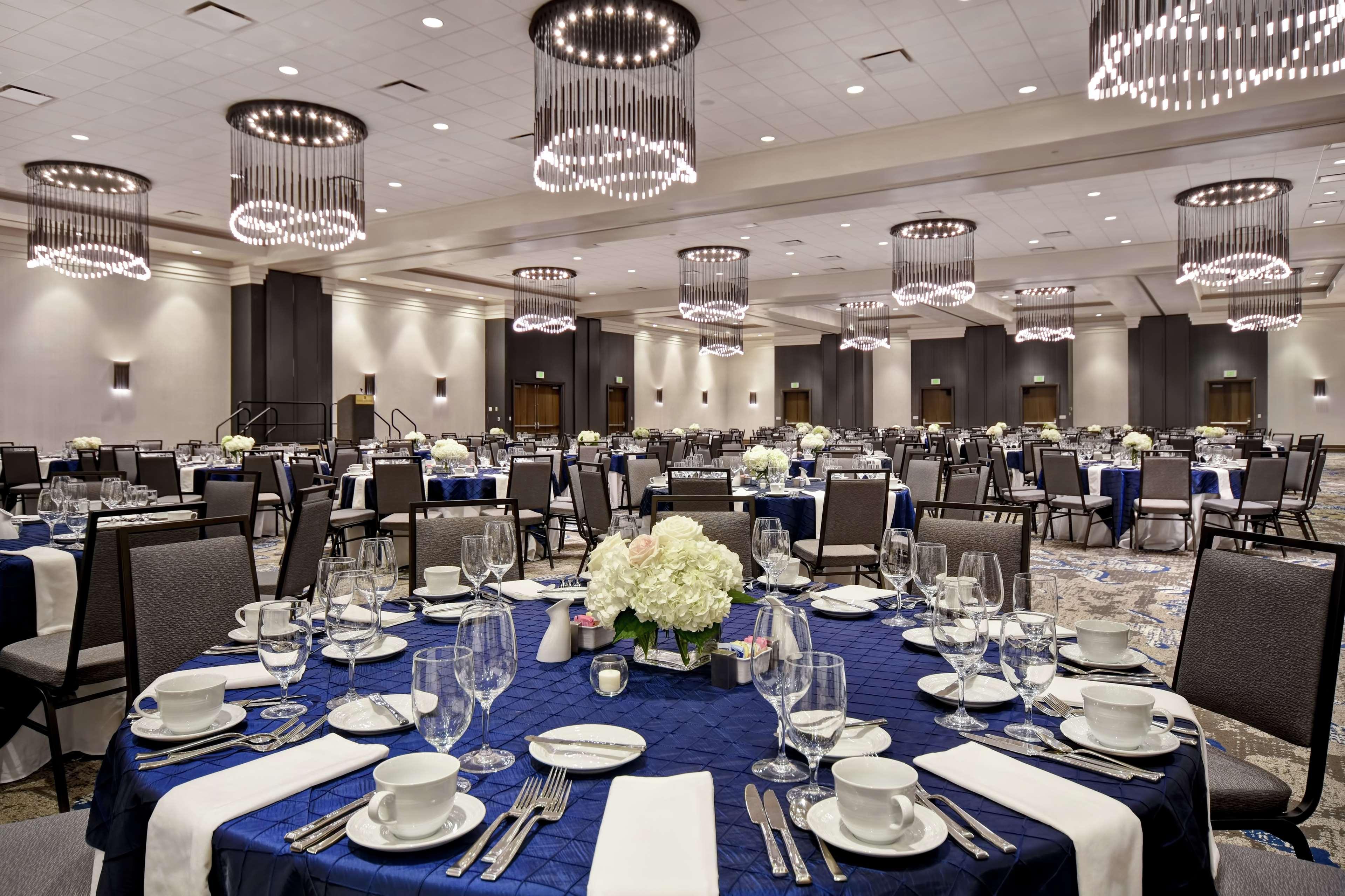 Embassy Suites By Hilton Raleigh Durham Research Triangle Cary Ngoại thất bức ảnh