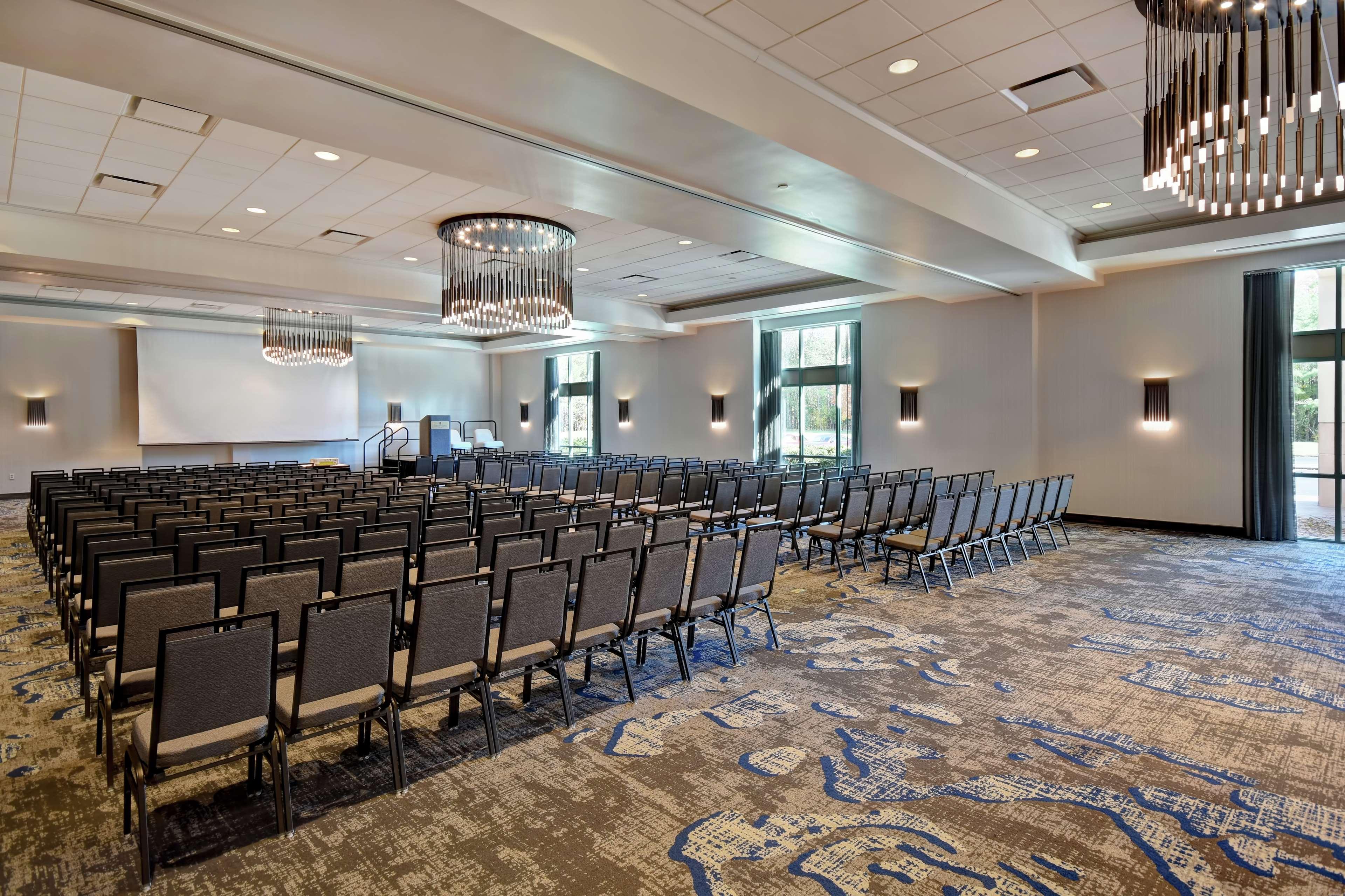 Embassy Suites By Hilton Raleigh Durham Research Triangle Cary Ngoại thất bức ảnh