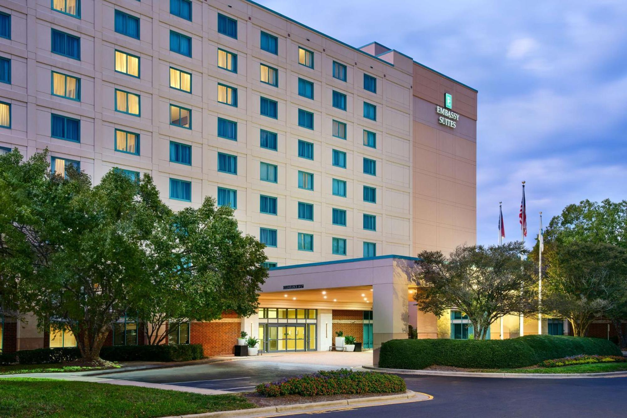 Embassy Suites By Hilton Raleigh Durham Research Triangle Cary Ngoại thất bức ảnh