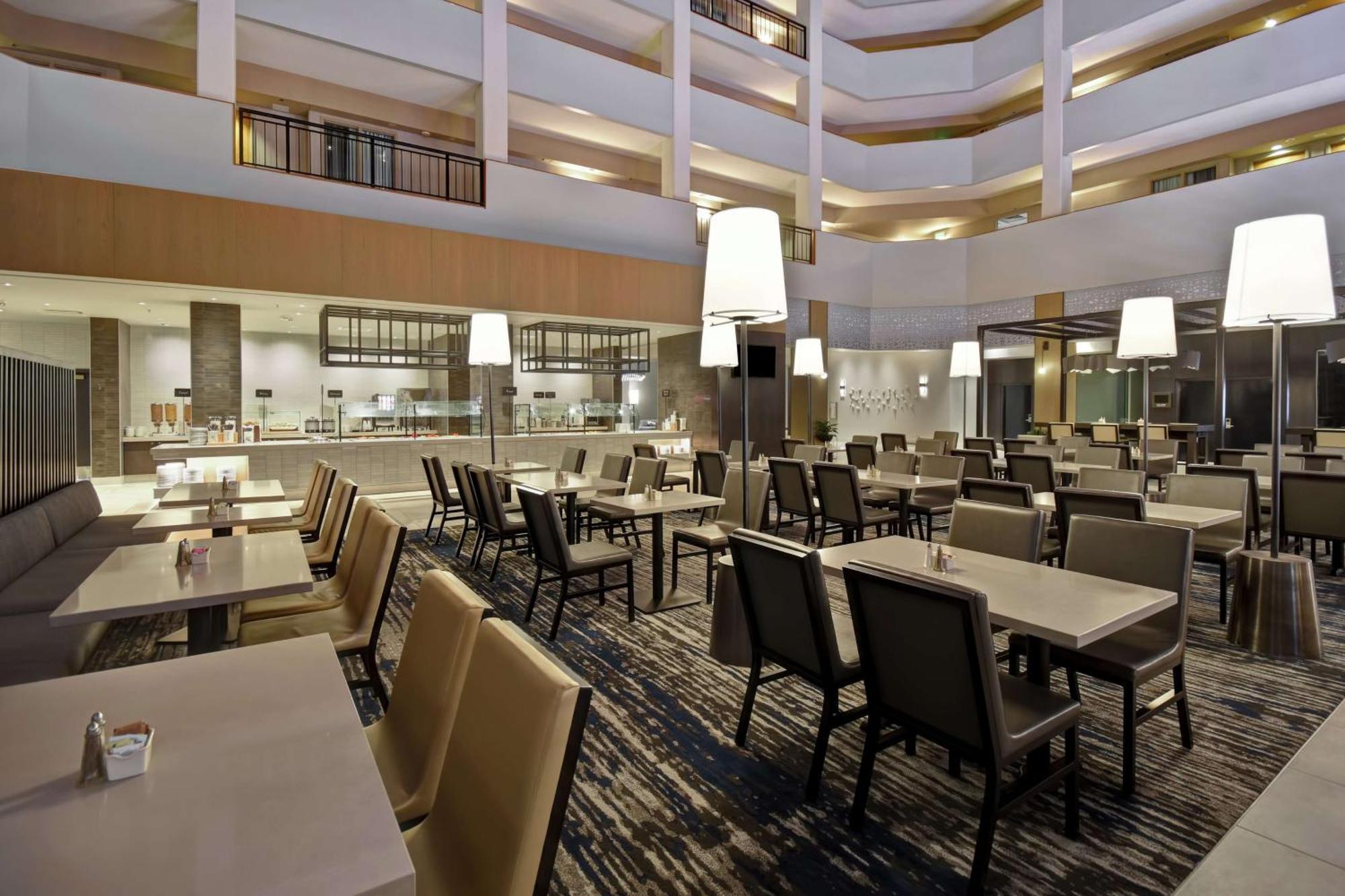 Embassy Suites By Hilton Raleigh Durham Research Triangle Cary Ngoại thất bức ảnh